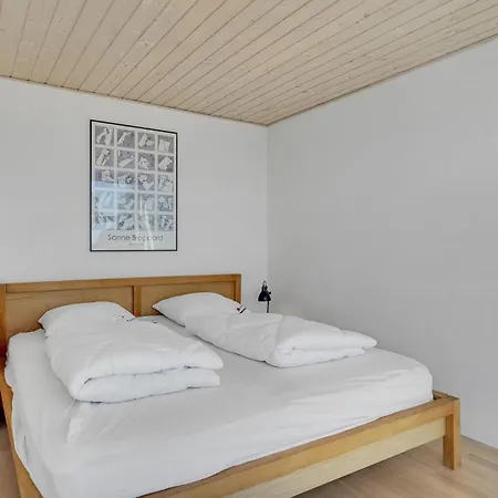 Gorgeous In With Kitchen