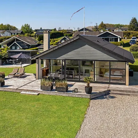 Nyaraló Gorgeous In With Kitchen *