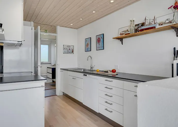 Gorgeous In With Kitchen Nyaraló *